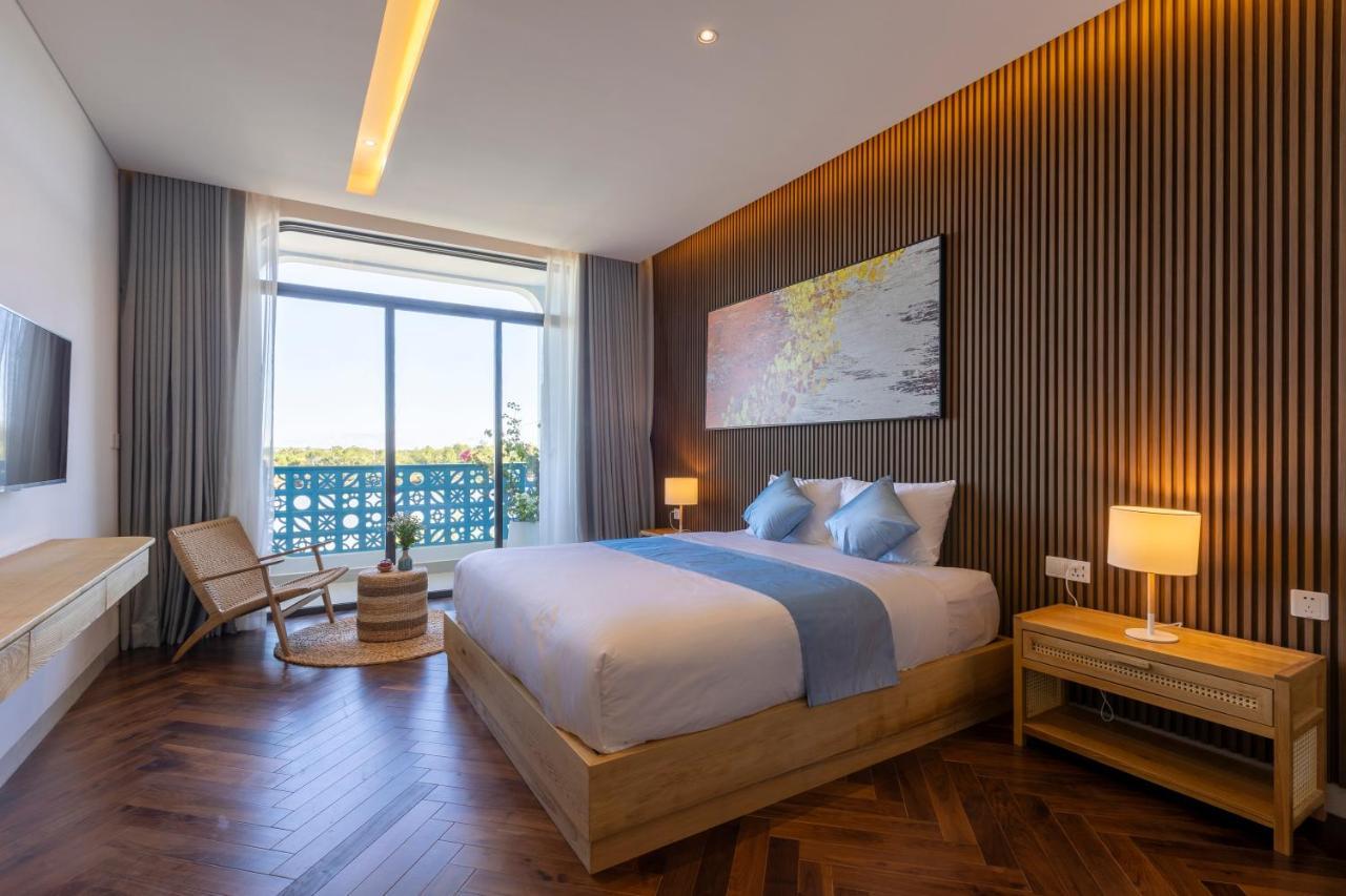 The Stay Saigon Riverfront Go Cong Exterior foto